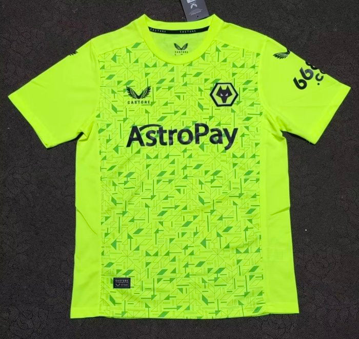 Wolves 23 / 24 Goal Keepers Jersey