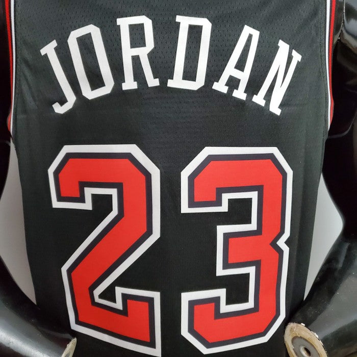 Michael Jordan Chicago Bulls Swingman Jersey Black